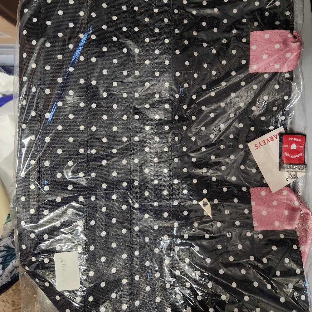 NEW Harveys Wanderlust / Betty IN PLASTIC